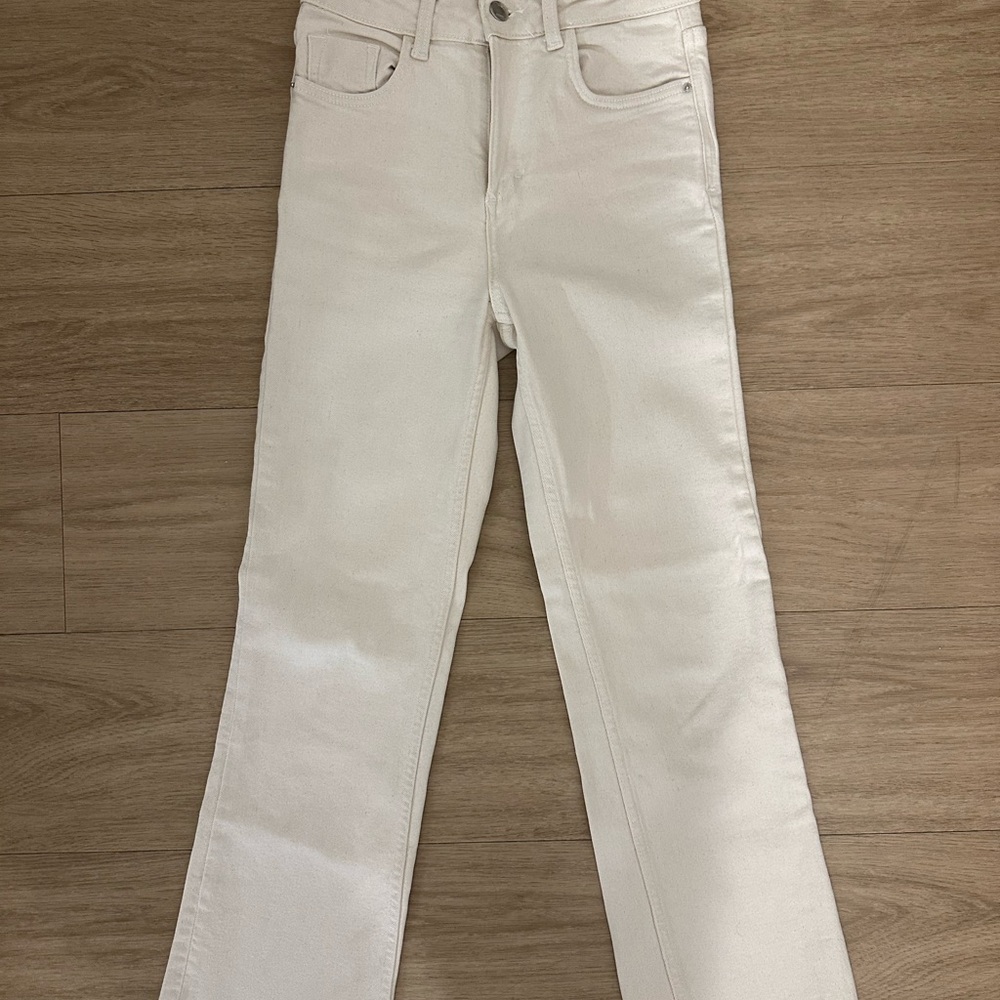 Zara Women's Tan/Cream Straight Leg Jeans